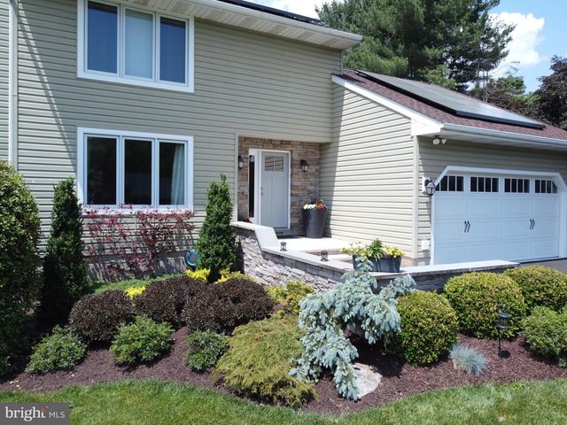4 ZELDA CT, White Hall, MD 21161