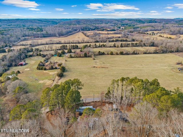 361365 County Road 38, Riceville, TN 37370