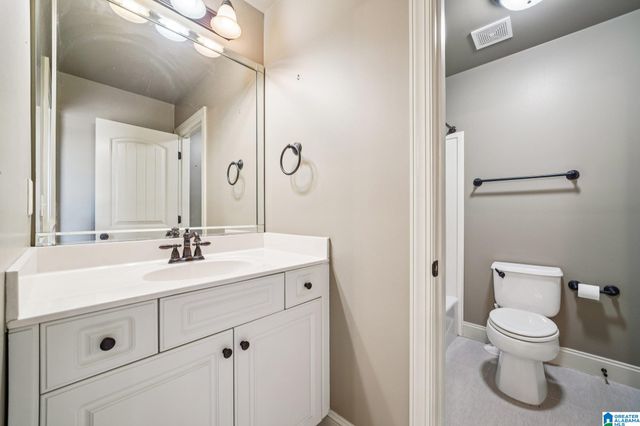 1016 DUNSMORE DRIVE, Chelsea, AL 35043