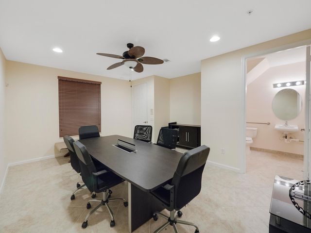 1859 Via, Boynton Beach, FL 33426