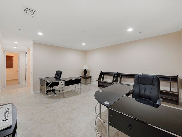 1859 Via, Boynton Beach, FL 33426