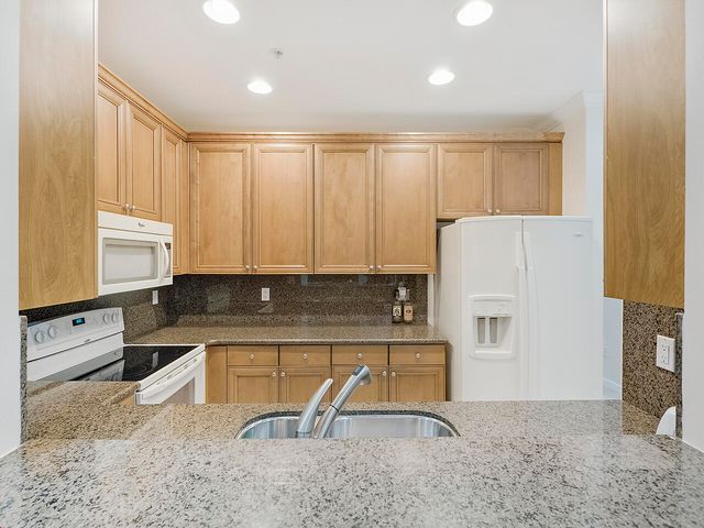 1859 Via, Boynton Beach, FL 33426