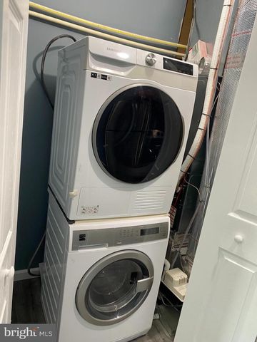 4652 YORK RD, Baltimore, MD 21212