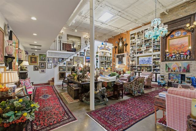 2303 Farrington Street 110, Dallas, TX 75207
