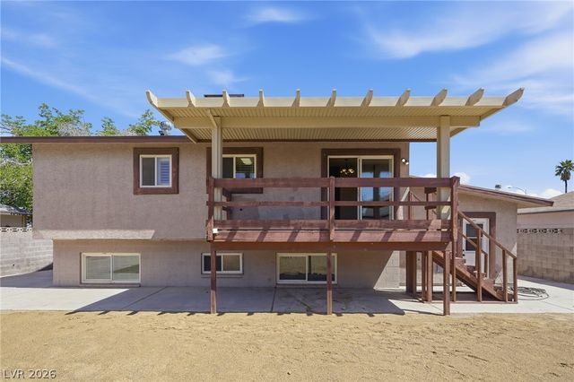 220 Candlelight Street, Las Vegas, NV 89145