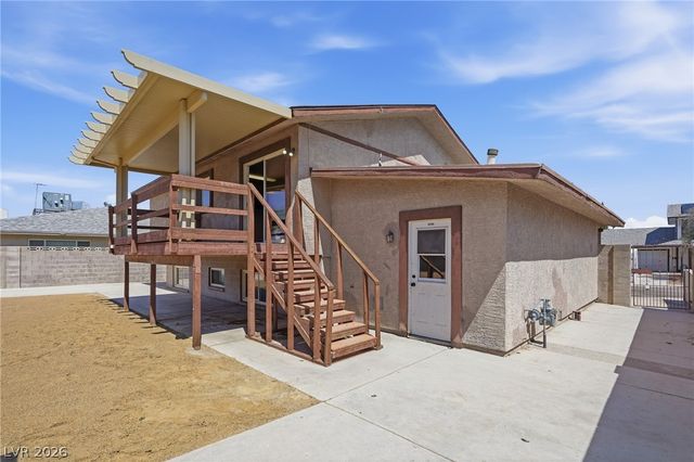 220 Candlelight Street, Las Vegas, NV 89145