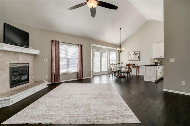 15433 S Dice Lane, Olathe, KS 66062