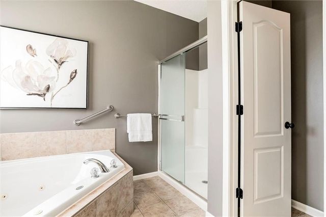 15433 S Dice Lane, Olathe, KS 66062