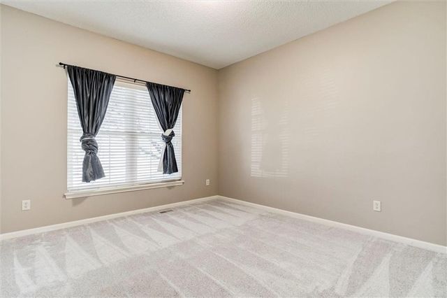 15433 S Dice Lane, Olathe, KS 66062