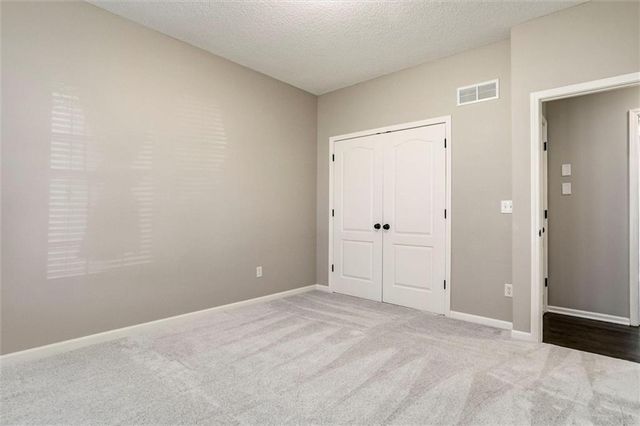 15433 S Dice Lane, Olathe, KS 66062