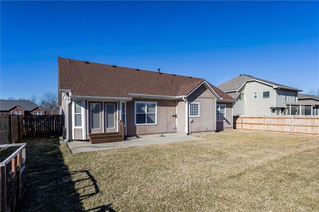 15433 S Dice Lane, Olathe, KS 66062