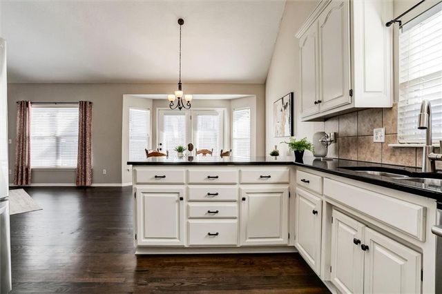 15433 S Dice Lane, Olathe, KS 66062