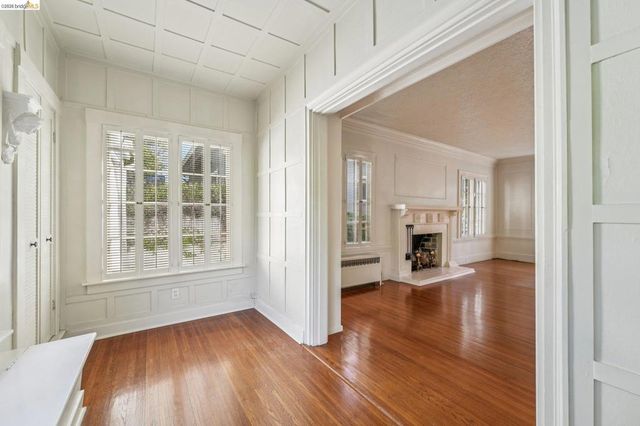 618 Boulevard Way, Piedmont, CA 94610