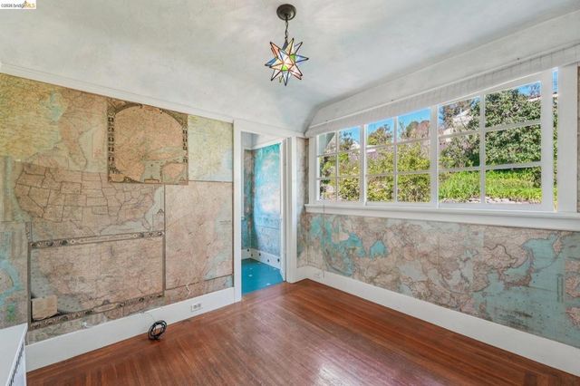 618 Boulevard Way, Piedmont, CA 94610