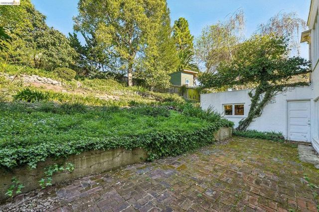 618 Boulevard Way, Piedmont, CA 94610