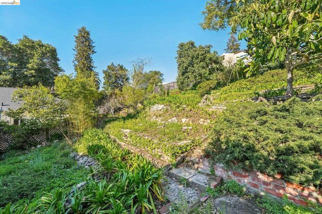 618 Boulevard Way, Piedmont, CA 94610