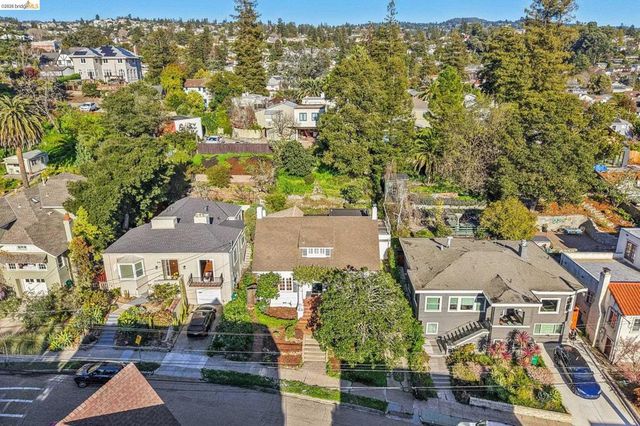 618 Boulevard Way, Piedmont, CA 94610