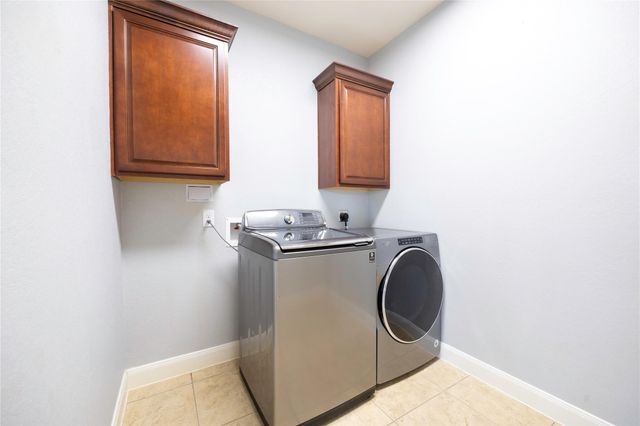 6743 Honeycrest Lane, Spring, TX 77389