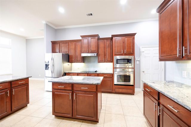 6743 Honeycrest Lane, Spring, TX 77389
