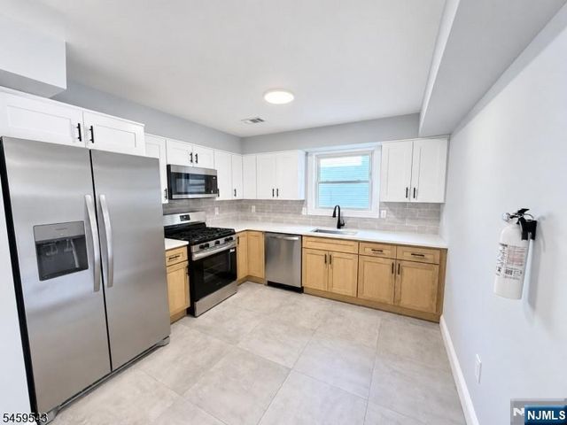 23 Edwin Place, Newark, NJ 07112