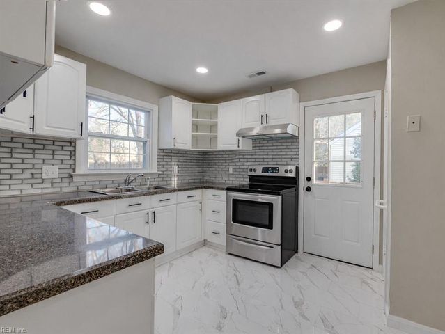 915 Jackson DR, Williamsburg, VA 23185