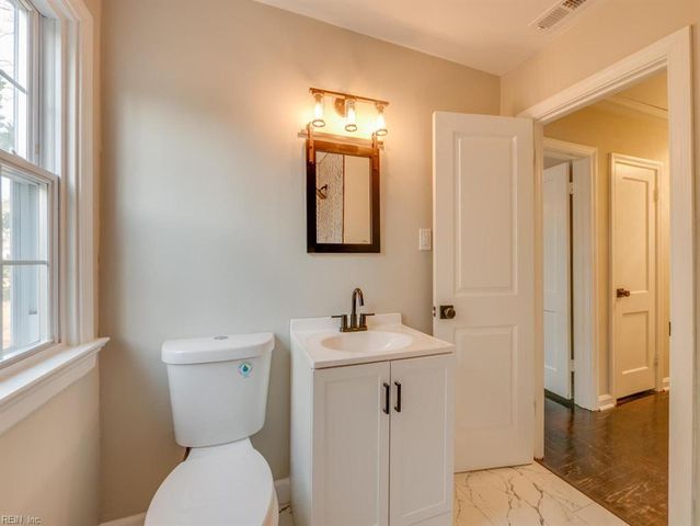 915 Jackson DR, Williamsburg, VA 23185