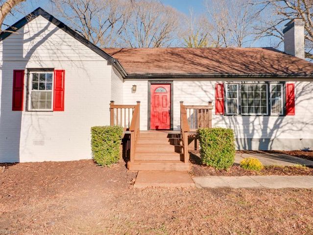 915 Jackson DR, Williamsburg, VA 23185
