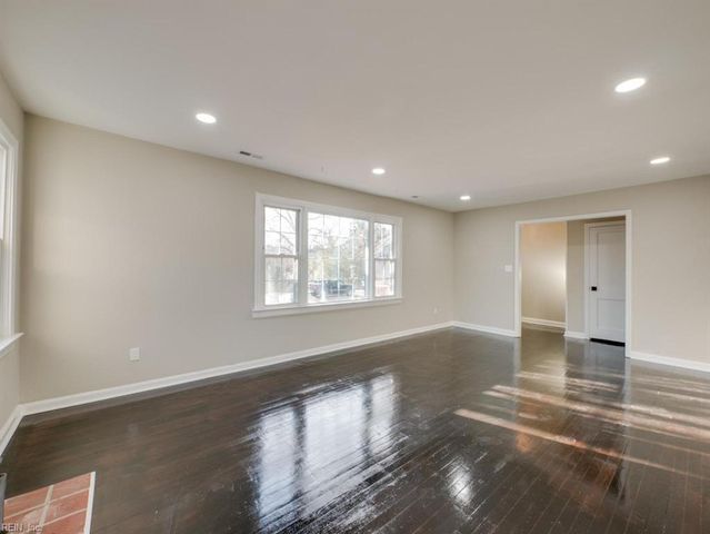 915 Jackson DR, Williamsburg, VA 23185