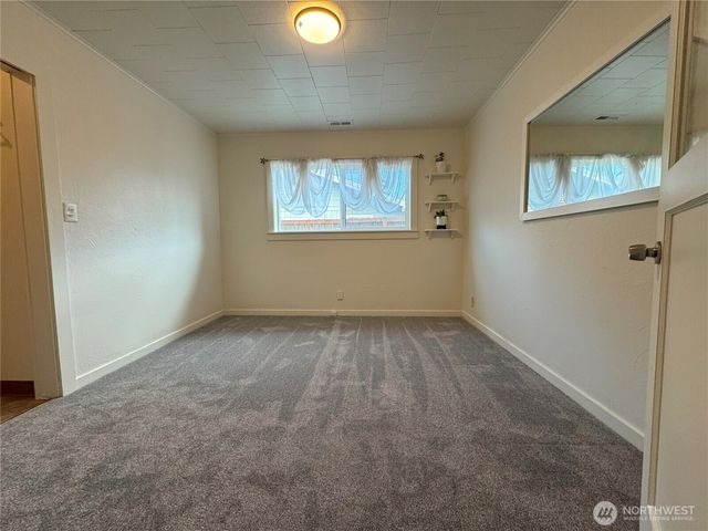 322 S Diamond Street, Centralia, WA 98531