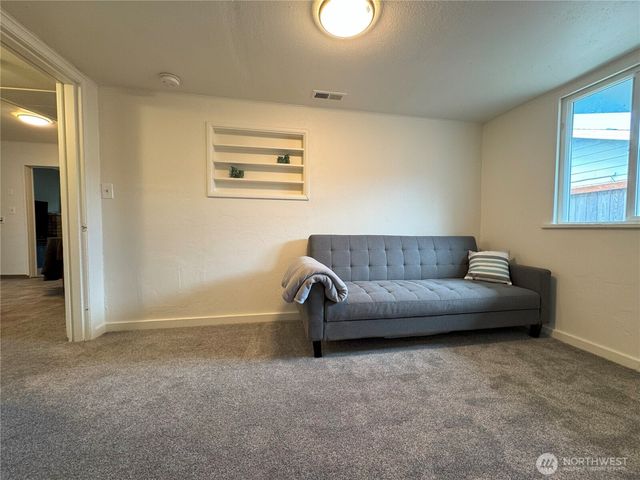 322 S Diamond Street, Centralia, WA 98531