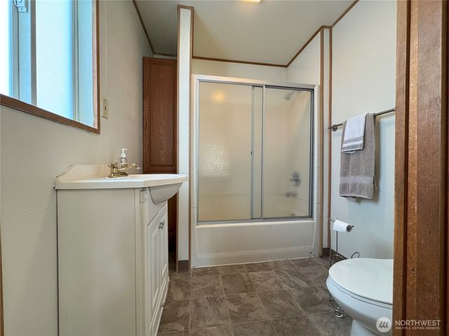 322 S Diamond Street, Centralia, WA 98531