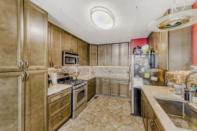 17030 Foxton Drive, Parker, CO 80134