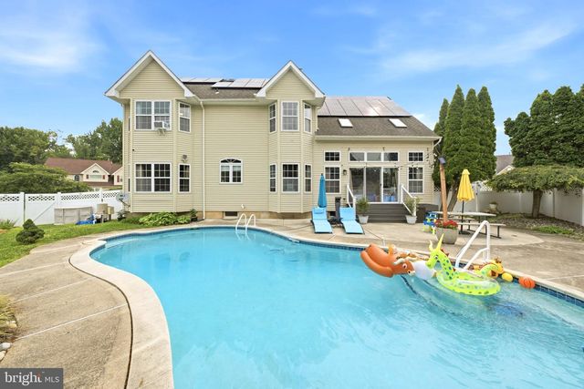109 SPRUCE TRL, Swedesboro, NJ 08085