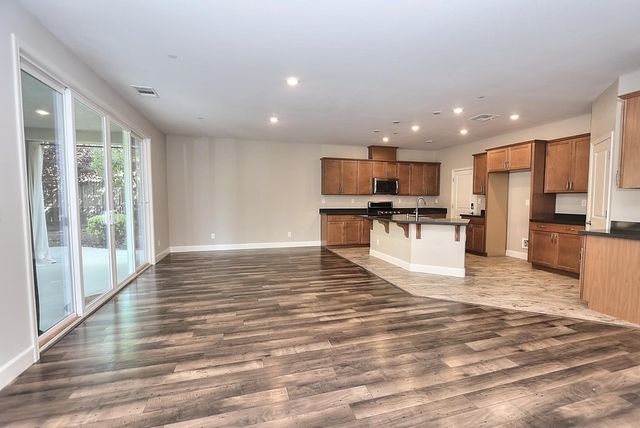 3243 Haskell Way, El Dorado Hills, CA 95762