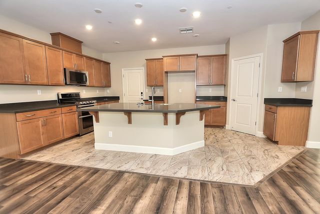 3243 Haskell Way, El Dorado Hills, CA 95762