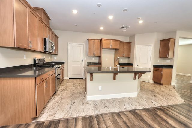 3243 Haskell Way, El Dorado Hills, CA 95762