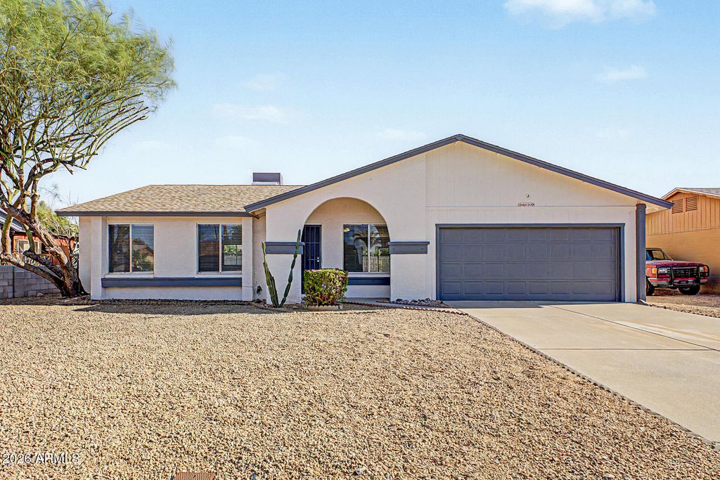 3619 W LIBBY Street, Glendale, AZ 85308 — exterior