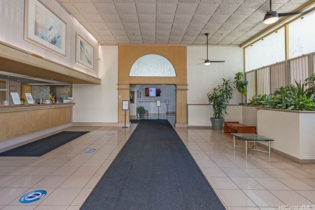 229 Paoakalani Avenue 906, Honolulu, HI 96815