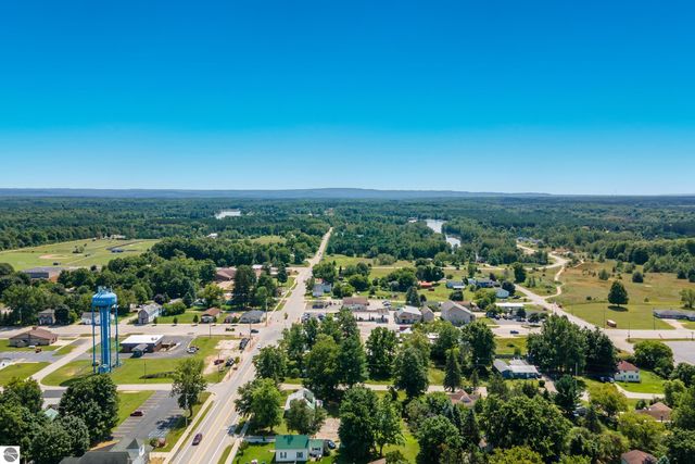 315 N First Street, Buckley, MI 49620