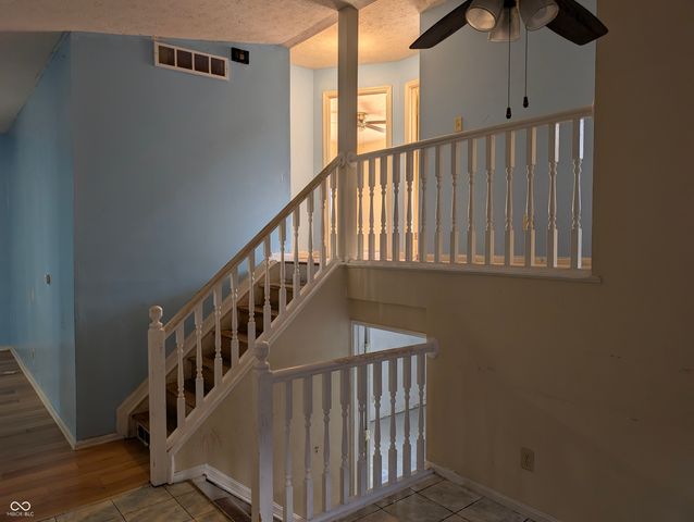 4117 Luxembourg Circle E, Indianapolis, IN 46228