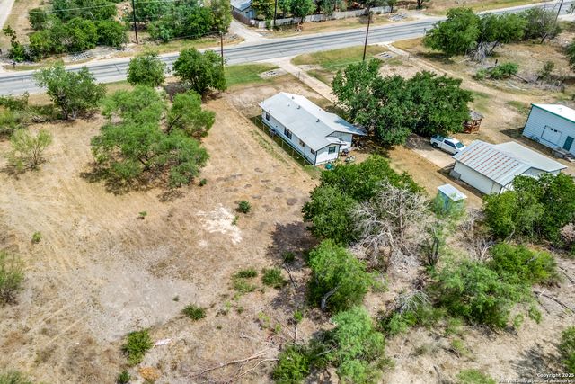 13839 E Somerset, Von Ormy, TX 78073