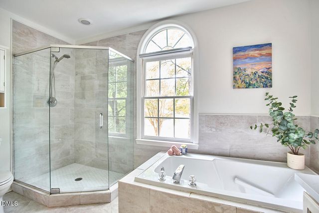 2 Creeks Edge Court, Durham, NC 27713