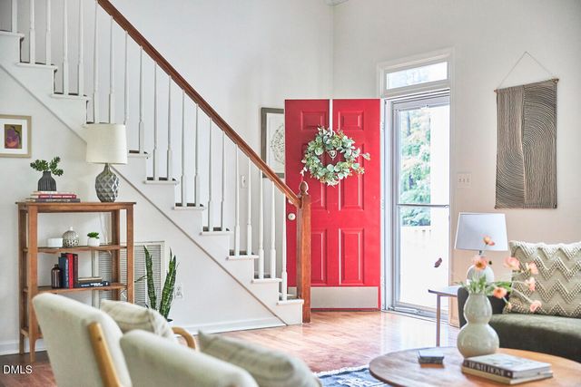 2 Creeks Edge Court, Durham, NC 27713