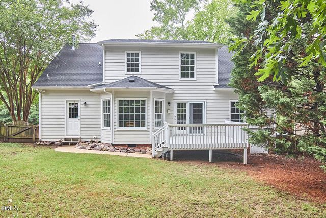 2 Creeks Edge Court, Durham, NC 27713