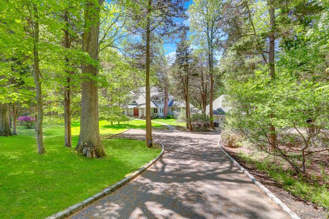 42 Winkle Point Drive, Northport, NY 11768