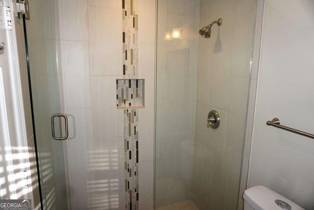 1140 Falstaff Drive, Roswell, GA 30076