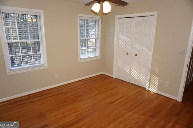 1140 Falstaff Drive, Roswell, GA 30076