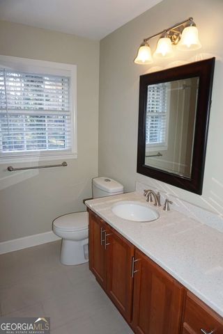 1140 Falstaff Drive, Roswell, GA 30076