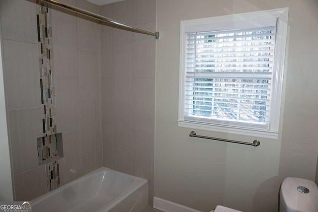 1140 Falstaff Drive, Roswell, GA 30076