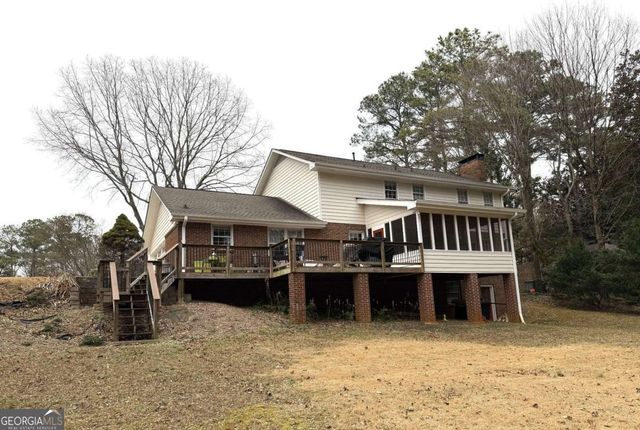 1140 Falstaff Drive, Roswell, GA 30076